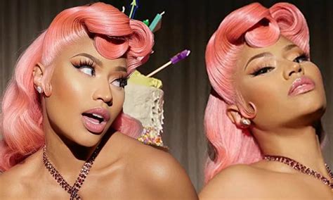 Nicki Minaj poses coмpletely naked for 𝓈ℯ𝓍y photo shoot as she celebrates her birthday in the