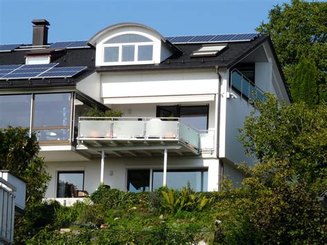 Wohnung im untergeschoß mit eigenem eingang und sonniger terrasse, teilüberdacht. Ferienwohnung Hanssen in Lindau am Bodensee, Lindau am ...