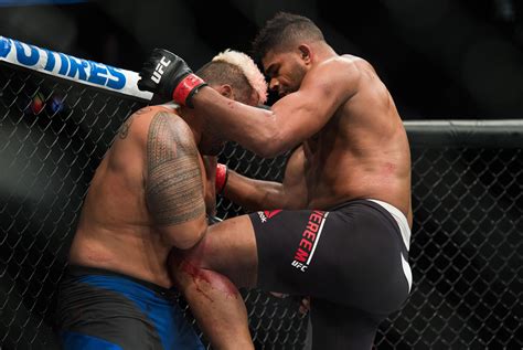 Mark Hunt On The Warpath For Ufc Heavyweight Title Fight Before Pending Retirement Newshub