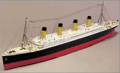 Kit Maquette Du Paquebot Titanic En Bois à Monter Marque Mantua