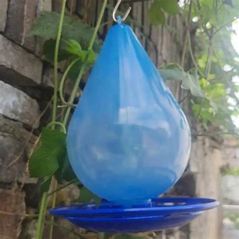 Droplet Bird Waterer Hanging Wild Birds Water Feeder For Outdoor Garden
