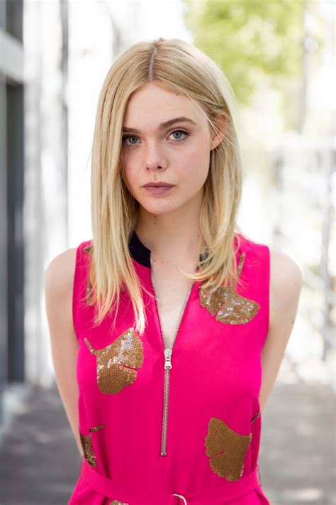 Elle Fanning Photoshoot For Usa Today 2016