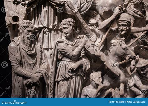 roma italia ndash 02 05 2018 el sarcófago de portonaccio en el museo nacional romano foto de