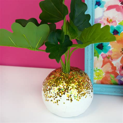 Diy Glitter Planter A Little Craft In Your Day