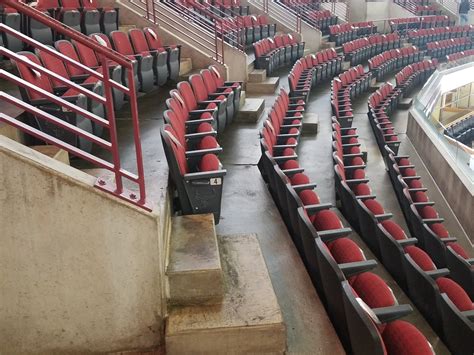 What Are Club Level Seats At United Center