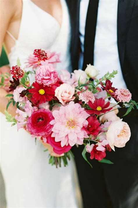Shades Of Pink Bouquet With Dahlias Garden Roses And Cosmos In 2020