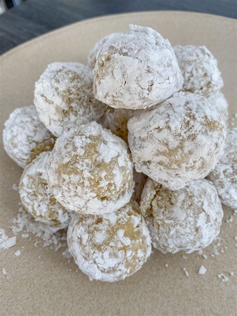 Easy Vegan Powdered Sugar Donut Holes Peanut Butter And Jilly