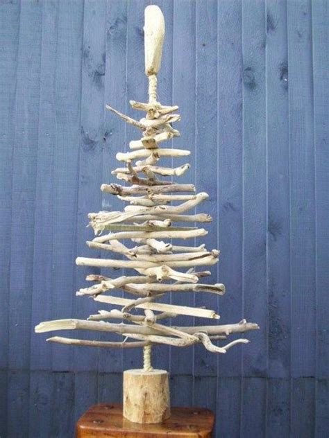 27 Diy Christmas Tree Ideas Driftwood Christmas Tree Alternative