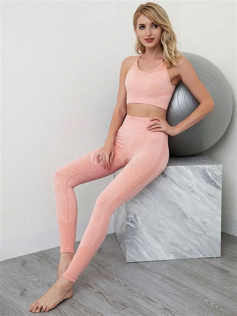 Pink Yoga Pants Outfits