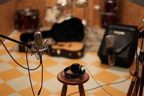 5 Tips For Recording A Live Band In Studio Masteringbox