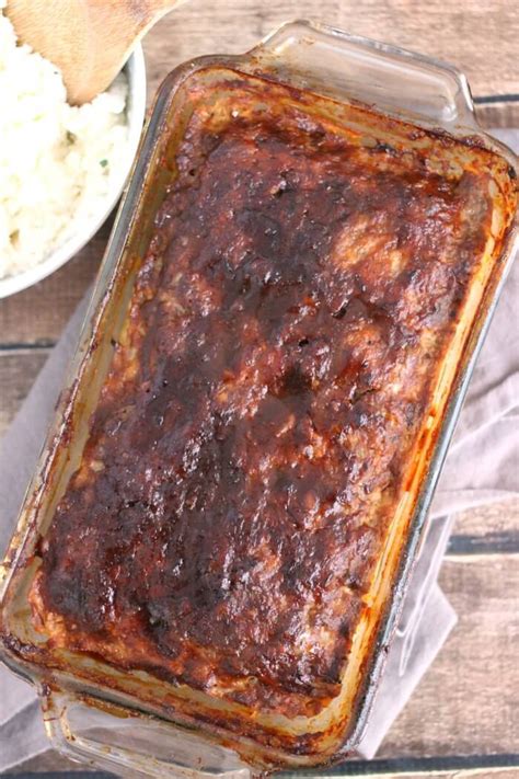 Mix topping and spread over meatloaf then bake for approx 1 hour. Best Easy Meatloaf Recipe | Mama Loves Food