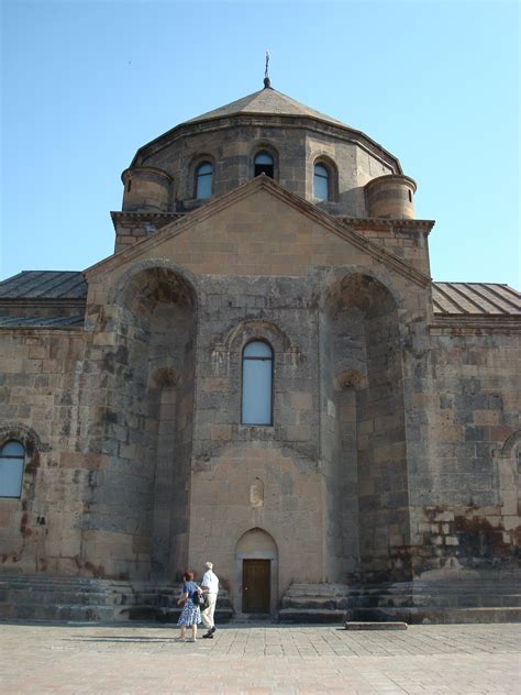 We did not find results for: Sankt-Hripsime-Kirche
