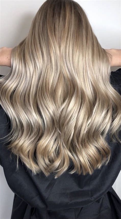 The Recipe For The Perfect Vanilla Blonde Dyed Blonde Hair Blonde Hair Color Blonde Hair Looks