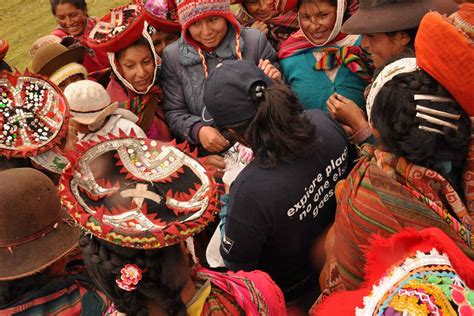 5 Day Christmas Chocolatada Trek - Experience Peru Christmas Traditions