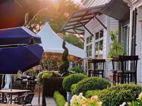 17 Restaurants With Covered Patio Dining In New Orleans Eater New Orleans