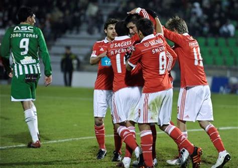 Saiba em que canal pode assistir aos melhores jogos da liga nos. FUTEBOL FALADO: OS JOGOS DE HOJE: DO PORTO E DO BENFICA