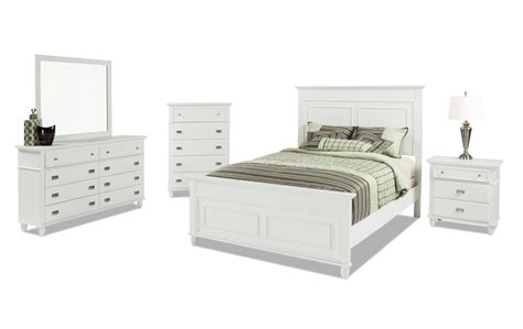 Spencer Queen White Bedroom Set | White bedroom set, White full bedroom set, Master bedroom ...