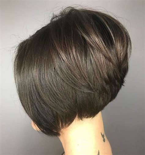 Inverted Bob With Elevated Crown Layered Hair Short Layered Haircuts