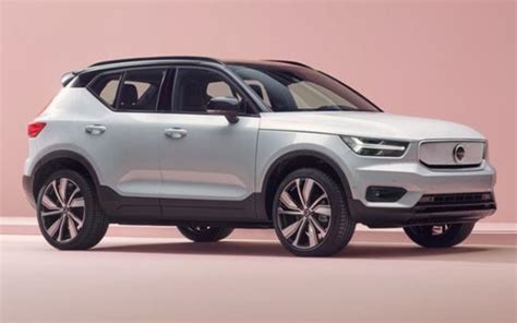 2022 Volvo Xc40 Recharge Pure Electric Awd Four Door Wagon