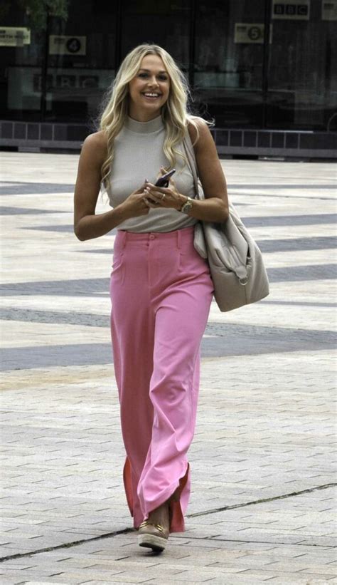 Tonia Couch In A Pink Pants Was Seen On Mediacity In Salford Celeb Donut