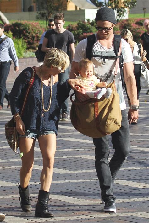 Chris Hemsworth And Elsa Pataky With Daughter India Rose