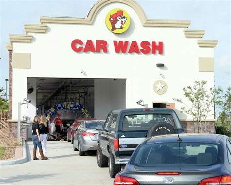 Guinness Says Buc Ees Carwash In Katy Is Worlds Longest Houston