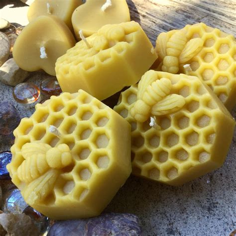 Set Of 3 Pure Beeswax Honeycomb Whoneybee Floating Extra Large Votives