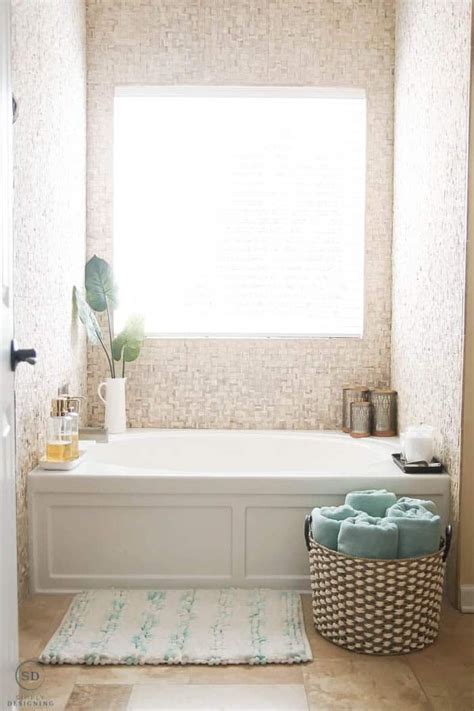 20 Totally Adorable Garden Tub Decorating Ideas Bathtub Decor