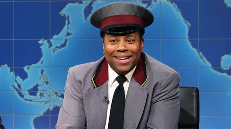 Watch Saturday Night Live Highlight Weekend Update Michael Che S Doorman Carl On The New York