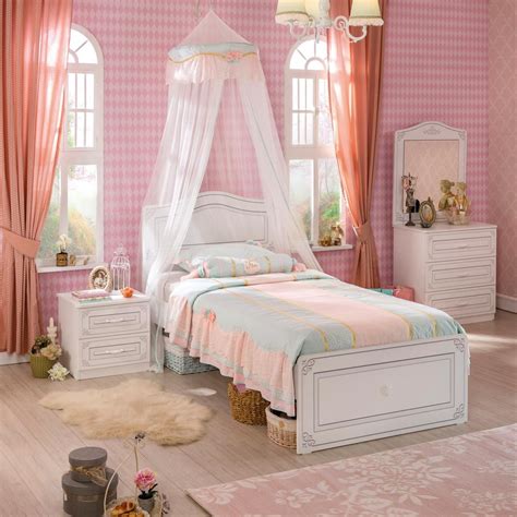 Searching the largest collection of girls bedding sets at the cheapest price in tbdress.com. Girly Bedding With Luxurious Bedroom Designs For Teenage Girls