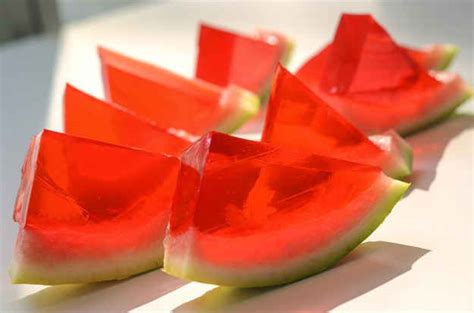 Heres How To Make Xxl Watermelon Jell O Shots Watermelon Jello Jell