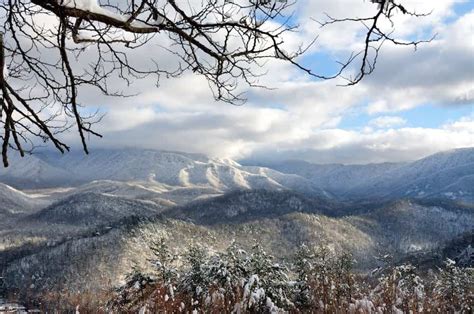 6 Awesome Things To Do In The Smoky Mountains In Winter
