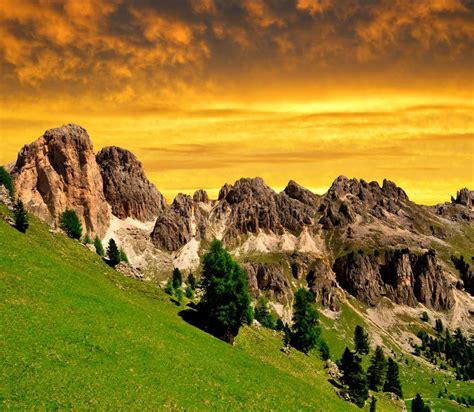 Dolomite Peaks Rosengarten Stock Photo Image Of Landscape Green