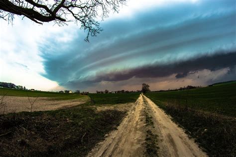 Another Amazing Shelf Cloud From Central Poland 032014 Mother Nature