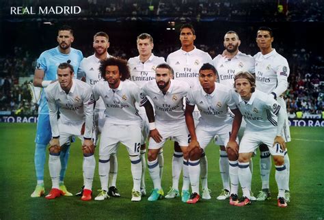 Real madrid's hopes of clinching the la liga title have been hit by another injury after the club confirmed on tuesday. REAL MADRID 11 PLAYERS 2017 POSTER 23"x34" UEFA League Football Soccer | eBay