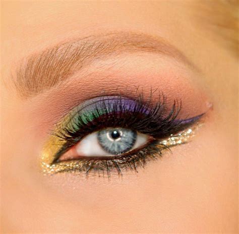 The Best Eye Makeup Tutorials Hoodedeyemakeup Glitter Eye Makeup