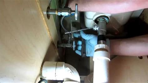Easy to install shut off valve: plumbing:bad water leak under bathroom sink - YouTube