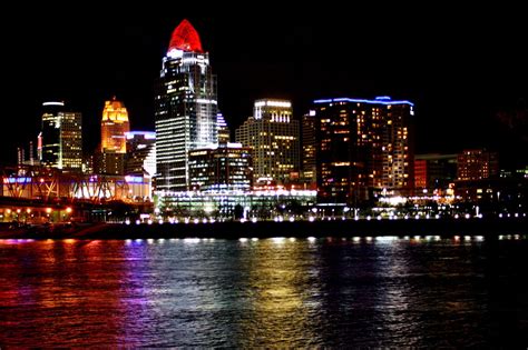 Cincinnati Night Skyline Night Skyline Cincy Photo A Day Night City