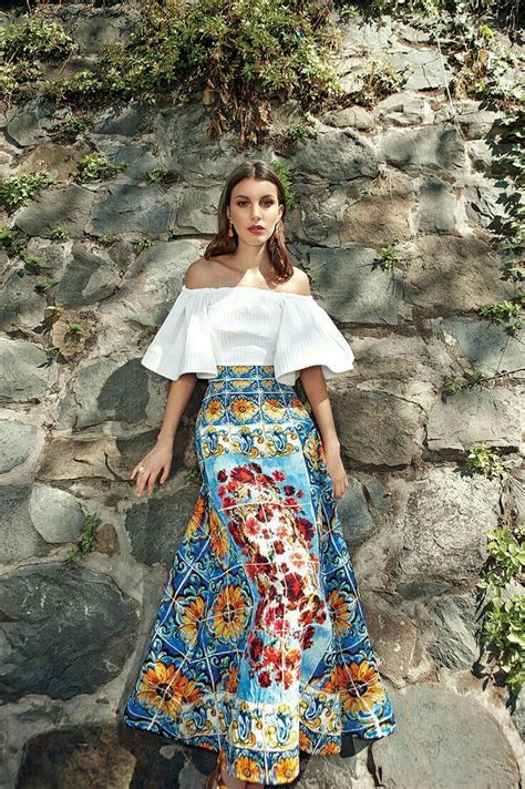 Pin De Martha Mejia En Moda Moda Moda Mexicana Ropa