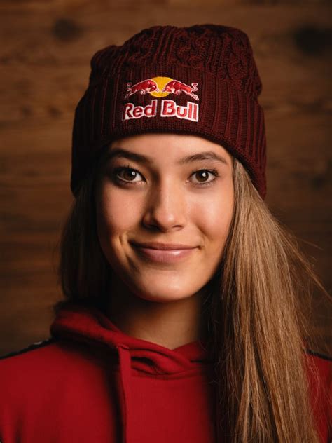 Eileen Gu Eileen Gu Dishes On New Tiffany Amp Co Campaign Vancouver Sun The Freestyle Skier