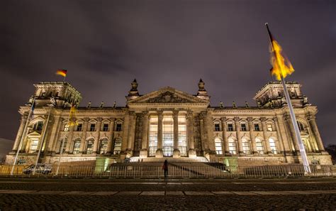 Reichstag Building In Berlin Groman123 Flickr