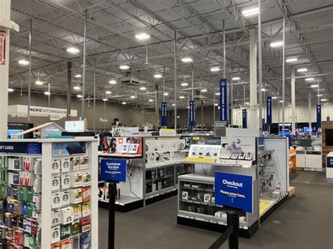 Best Buy Tuttle Crossing Updated April 2024 26 Photos And 80 Reviews