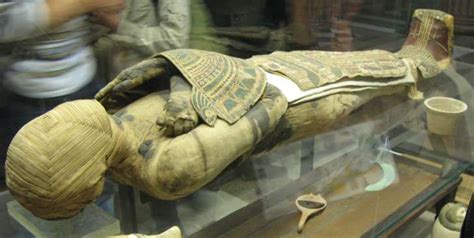 Egipska mumia z okresu hellenistycznego | Facts about ancient egypt ...