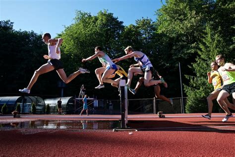 Races Entry Standards — Portland Track