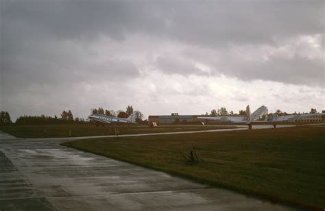 Flygvapnets Alla Sex Flygplan Tp 79 På Malmens Flygfält Den 8 September