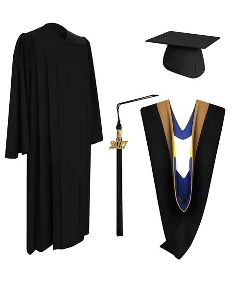 Bachelors Academic Regalia The Signature Of Excellence