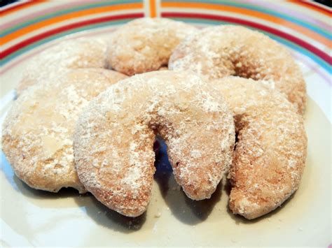 Crisp and buttery with a nutty, almond flavor, this recipe for delicate vanillekipferl, or austrian vanilla crescent cookies, creates cookies that look pretty on a platter and. TanjaWhatsername: Recipe: Traditional Austrian ...