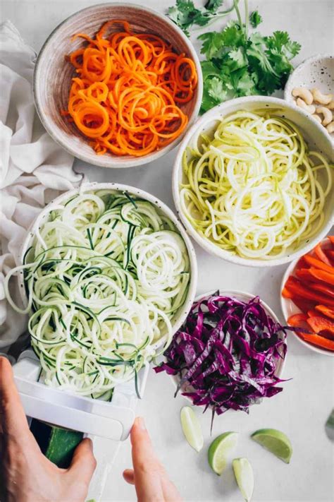 Colorful Raw Vegan Pad Thai Salad Nutriciously