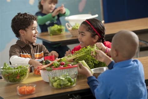 Kids Eating Healthy Meals Delivered Brisbane Vegetarian And Vegan Plans