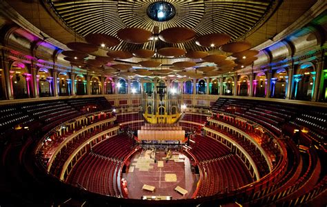 El Royal Albert Hall Hace Un Llamamiento A Las Donaciones Para